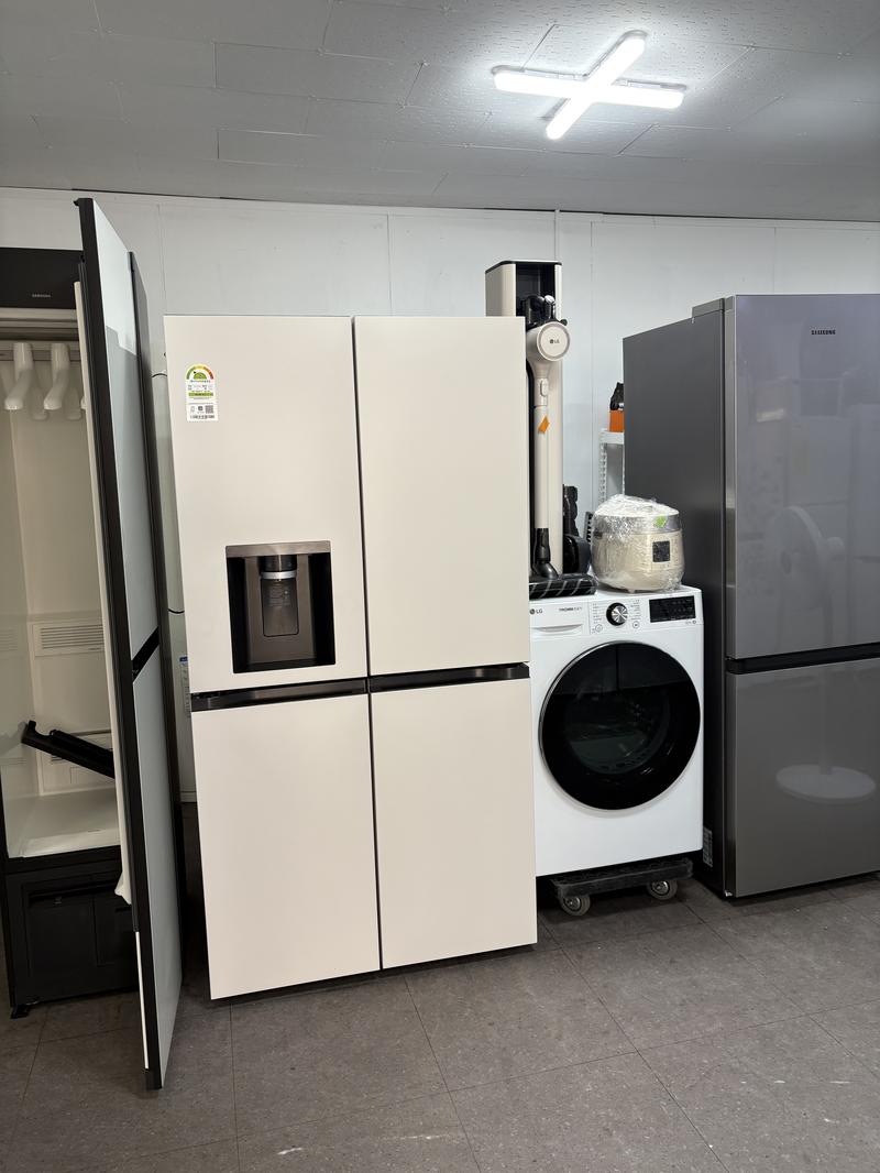 235149625_ExKrtCby_358e4c7c97c384f5baa457d7407f15bc2c003f36.jpg 이미지크게보기