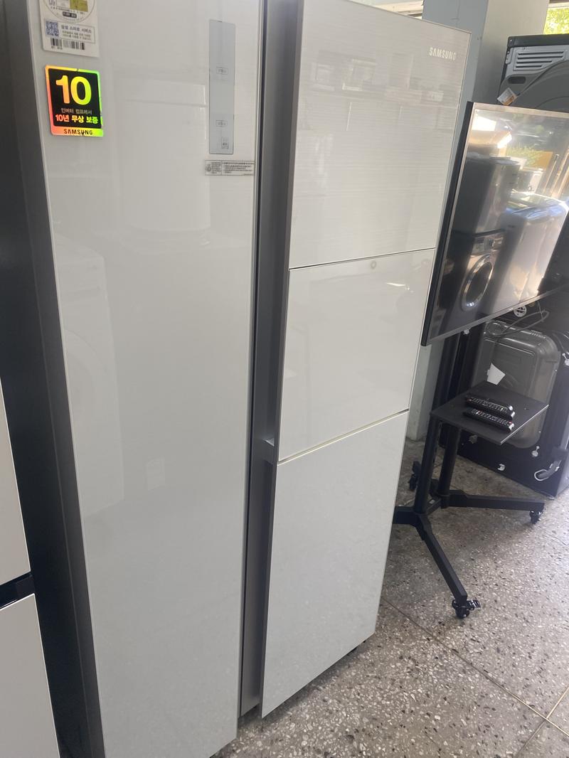 235149625_REpe8X4V_b9caa9e401a64399e638df63f1efbfac454462a2.jpg 이미지크게보기